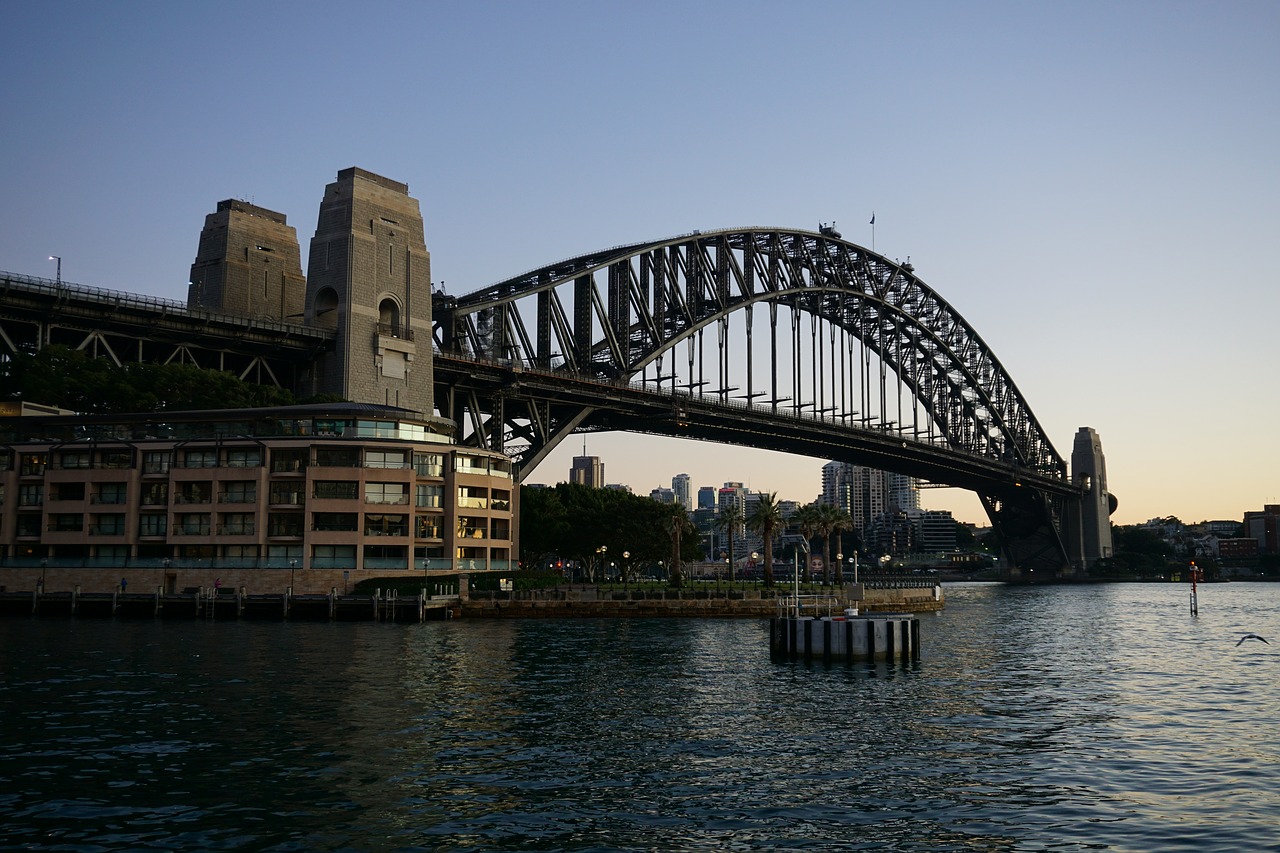 5 Bloodcurdling Sydney Legends - Move Out Mates